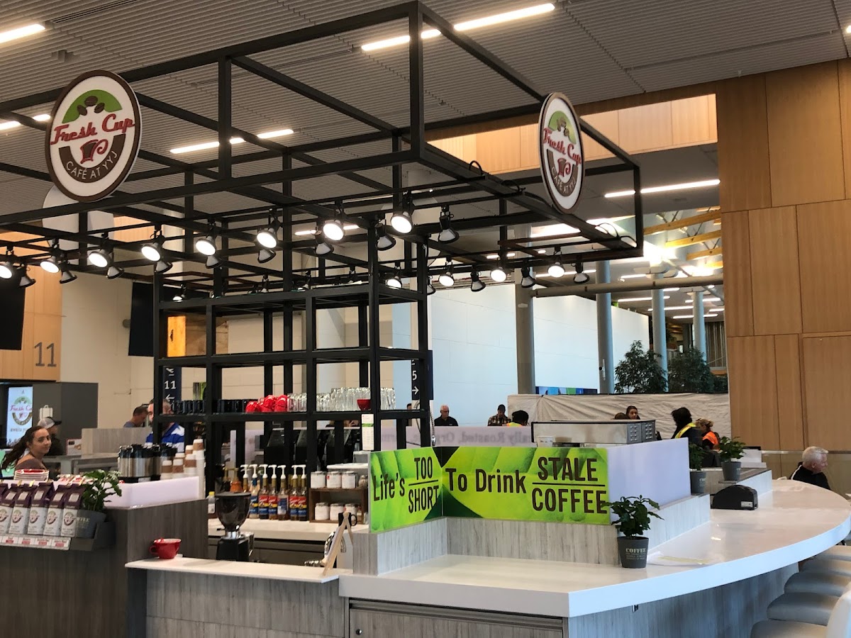 Fresh Cup Cafe & Bar at YYJ