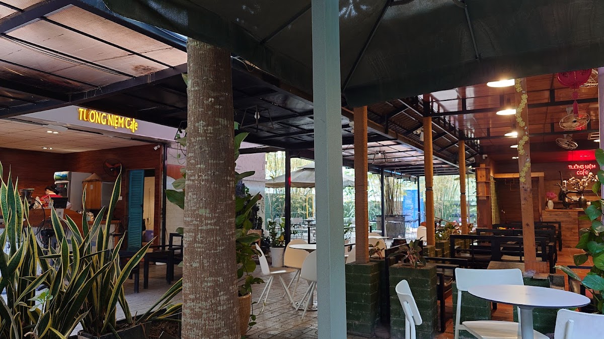 Tưởng Niệm cafe