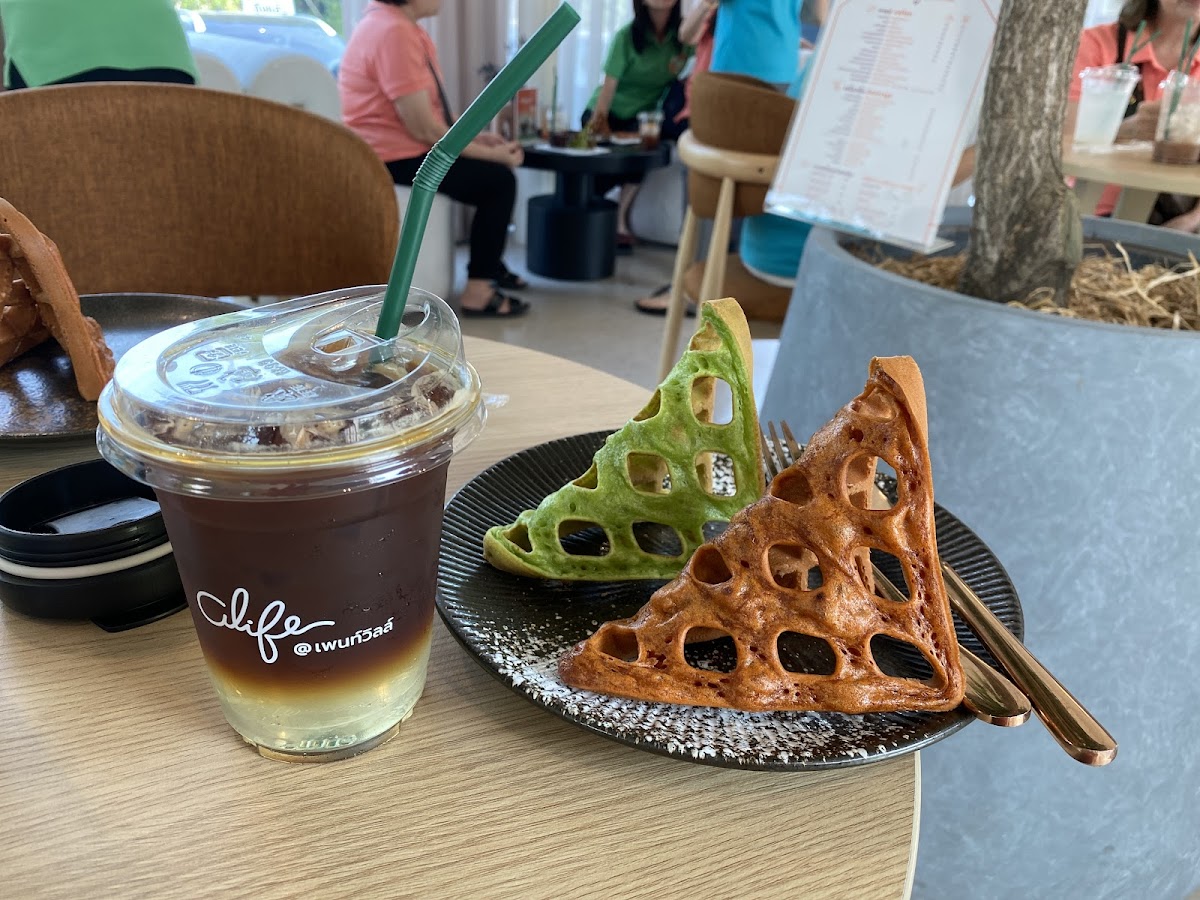 alife cafe @เพนท์วิลล์ - 10