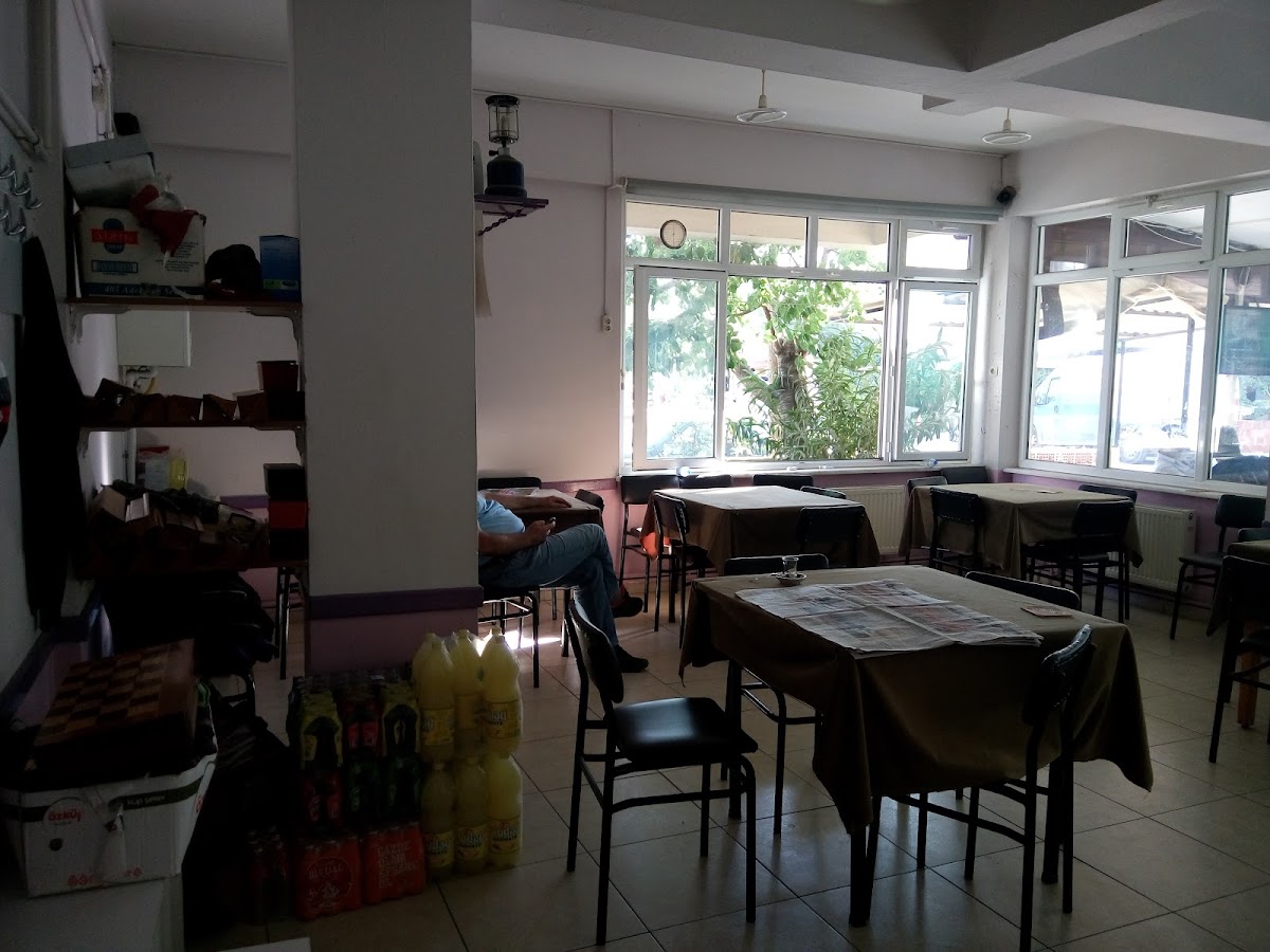 Şölen Kıraathanesi