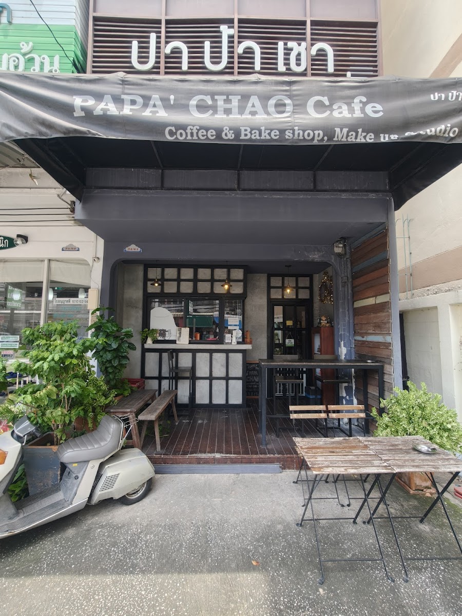 Papa Chao Café Coffee&Bake shop make up studio