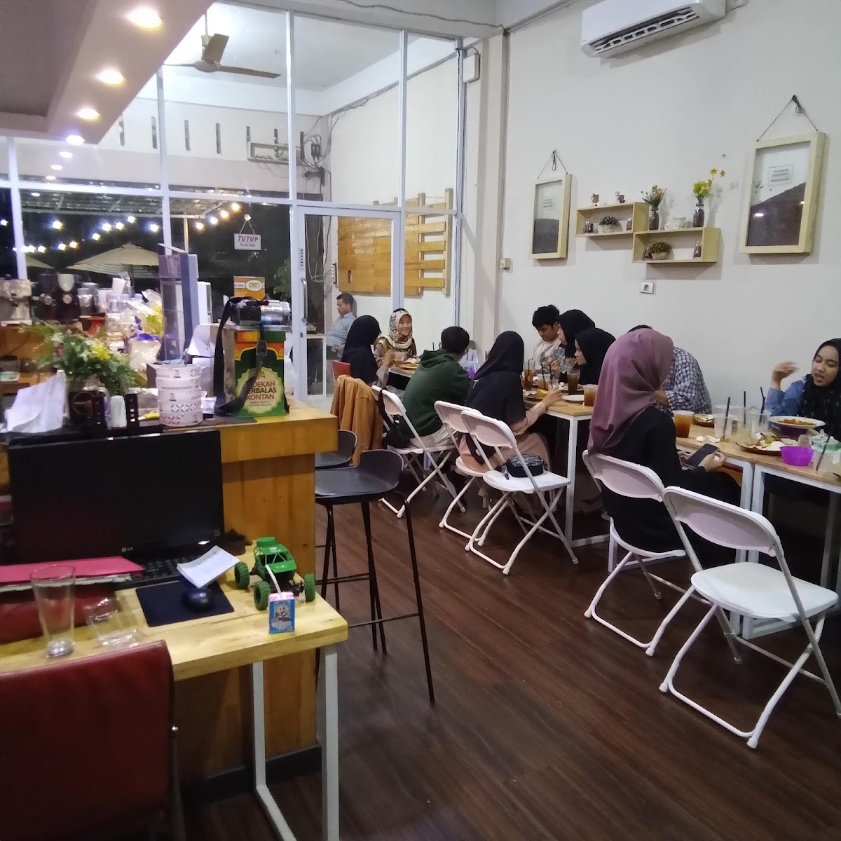 Mocarabica Coffee Shop - 4