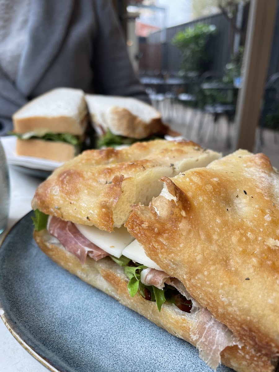 20 Young Street Cafe & Catering - 4