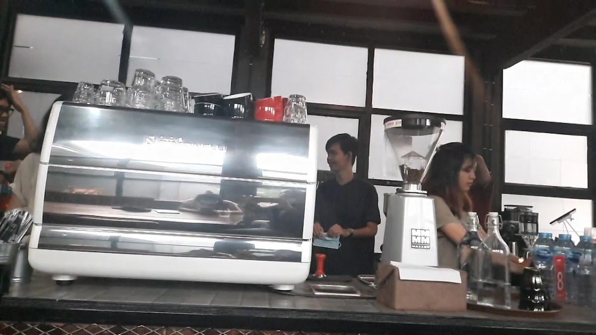 Bermuda Coffee Irian - 2