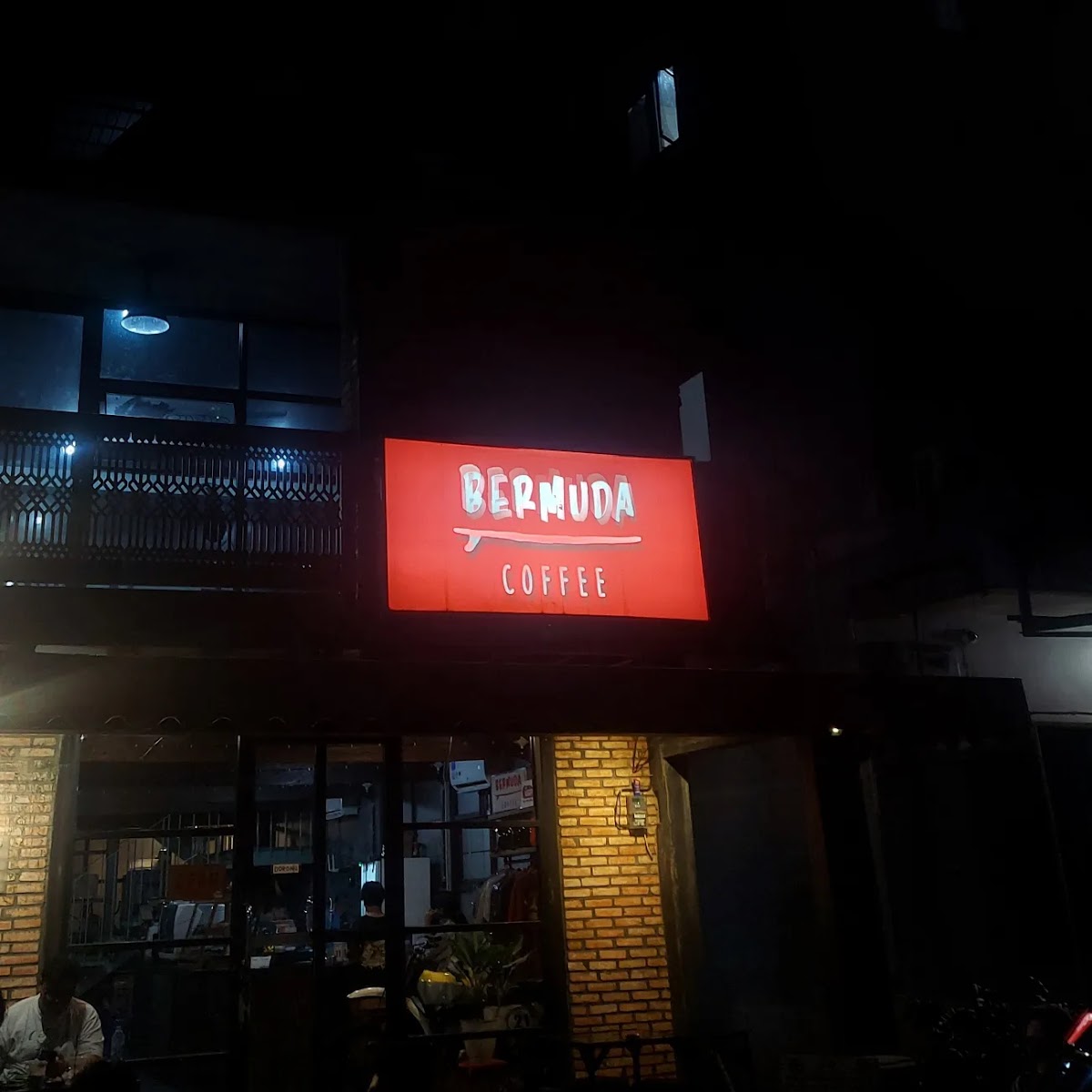 Bermuda Coffee Irian - 4