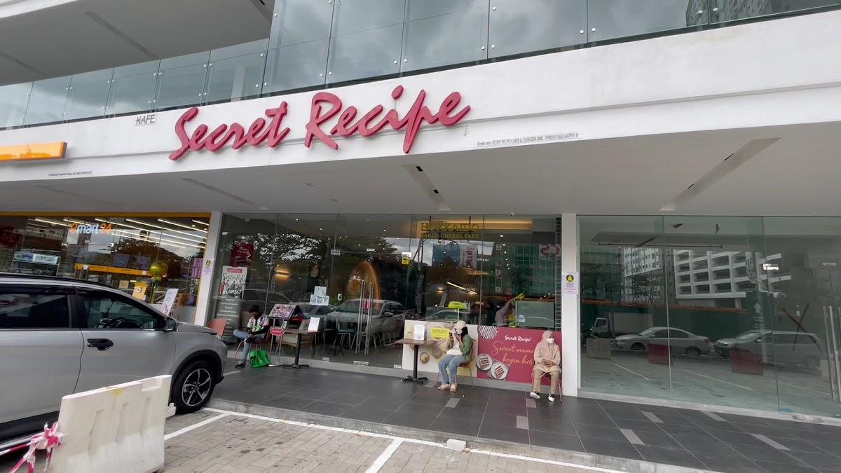 Secret Recipe Sentul Point