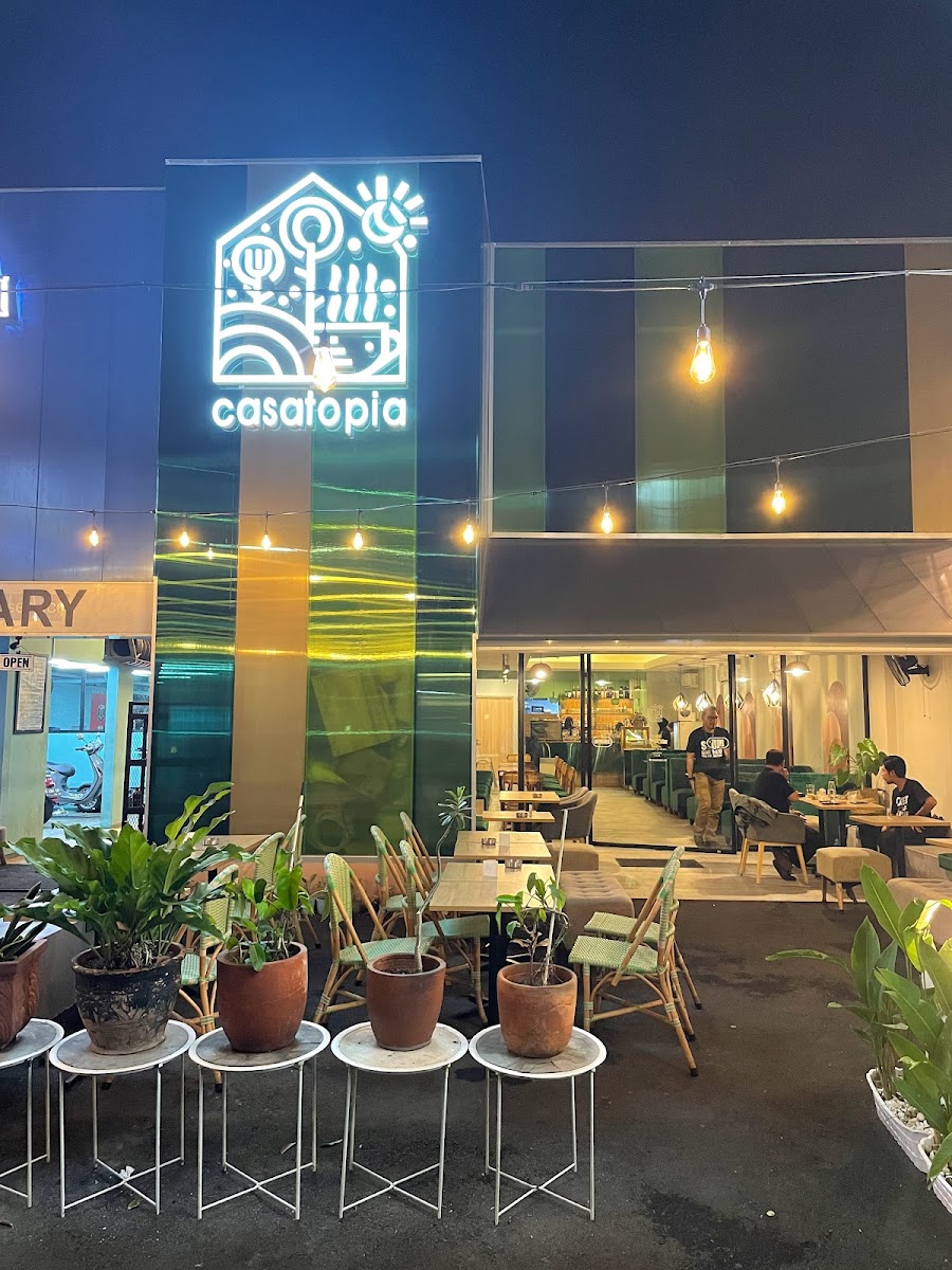 Casatopia Cafe