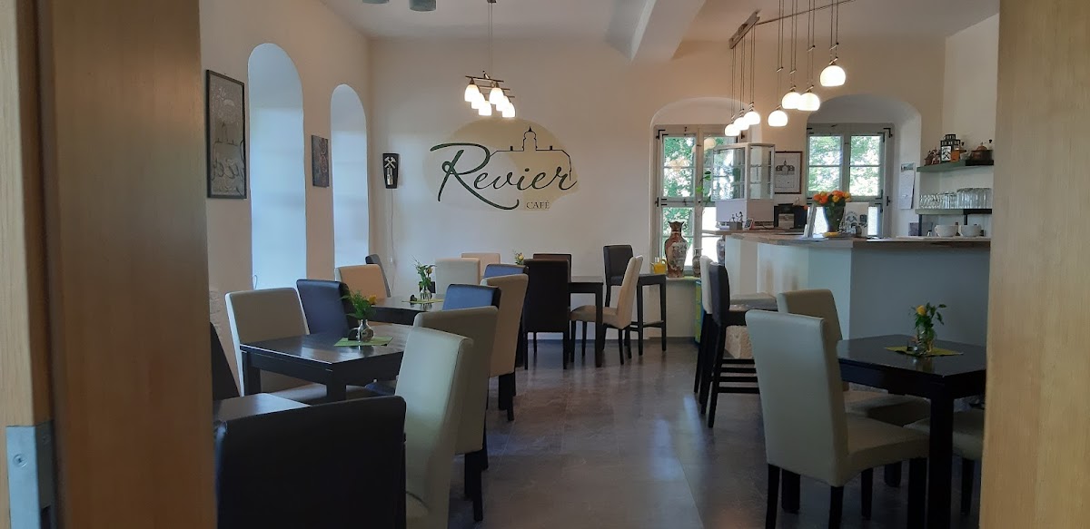 Revier Café